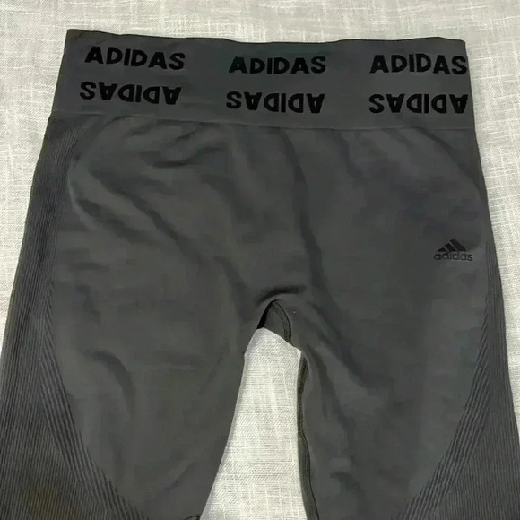 ADIDAS GRAY LEGGINGS NWT - Picture 4 of 9